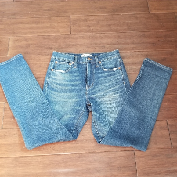 Madewell's The High-Rise Slim Boyjean Denim - Picture 12 of 16